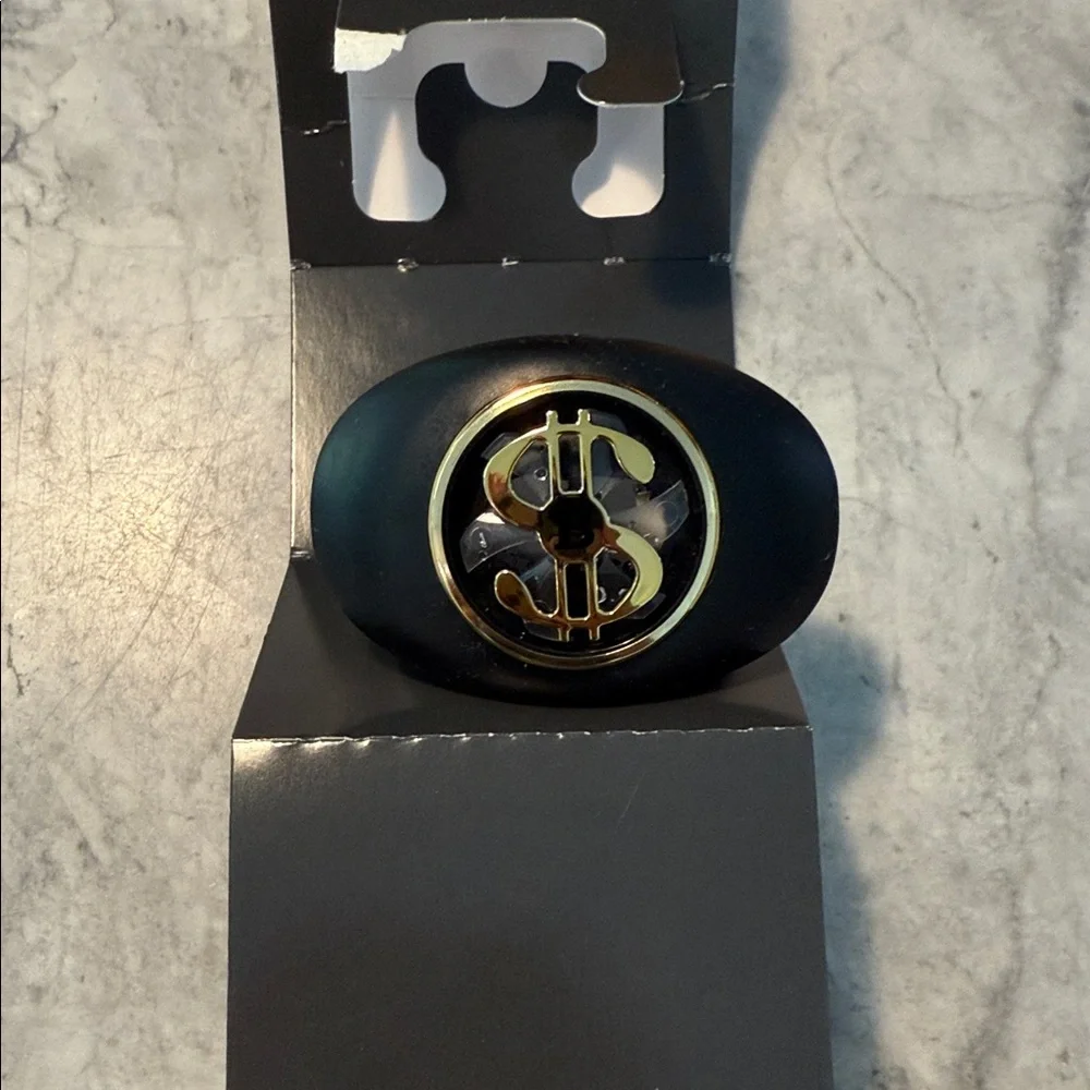 WITHOUT STRAP- Battle Money Spinner Mouthguard - Black with Gold